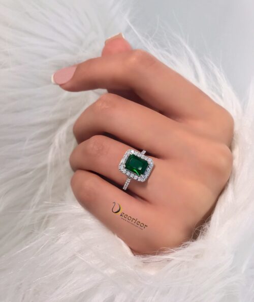 emerald cut wedding ring ring R798 green