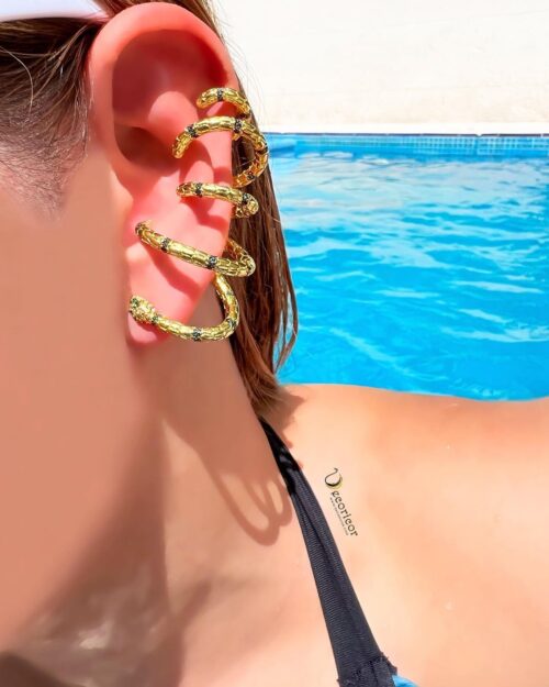 Silver snake ear cuff E781