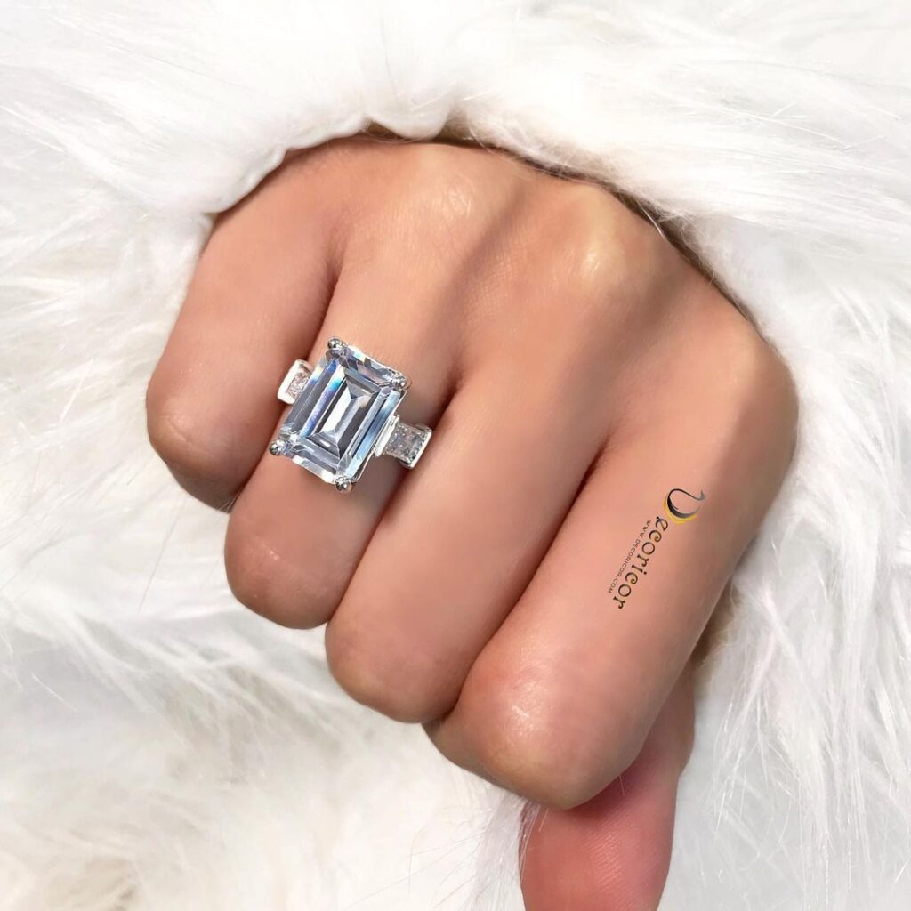 Silver emerald-cut zirconia ring R728b